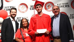 Leesfield-Dexter-Butler-College-Scholarship-1-300x169